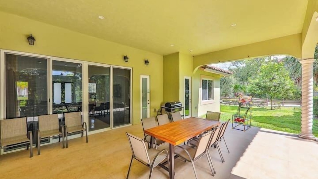 Photo of Outdoor in Davie