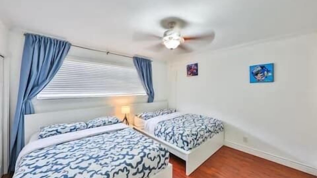 Photo of Bedroom in Hallandale Beach