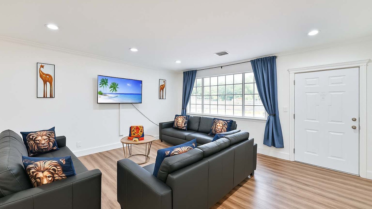 Photo of Livingroom in Hallandale Beach