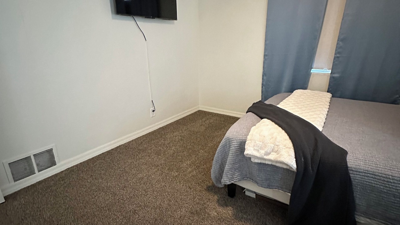 Photo of Bedroom in Thatcher