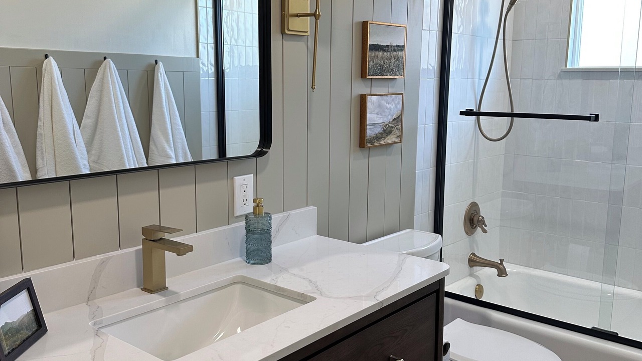 Photo of Bathroom in Thatcher