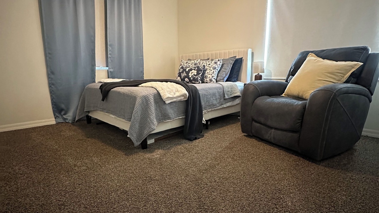 Photo of Bedroom in Thatcher