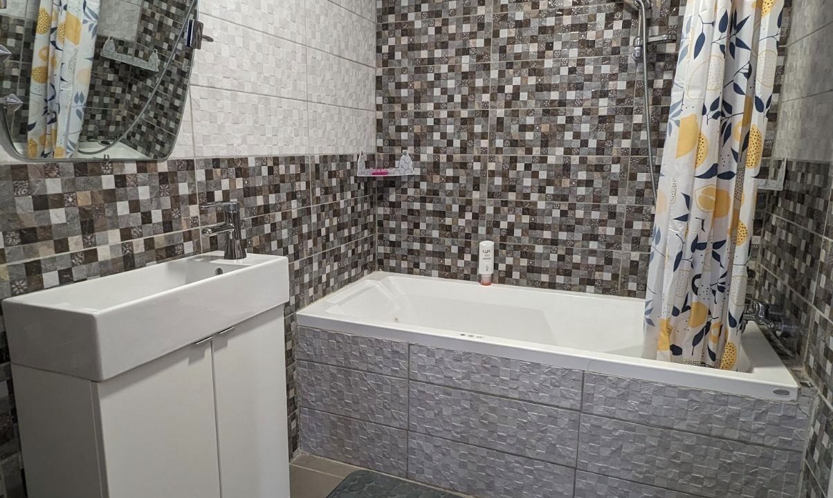 Photo of Bathroom in Aubenas