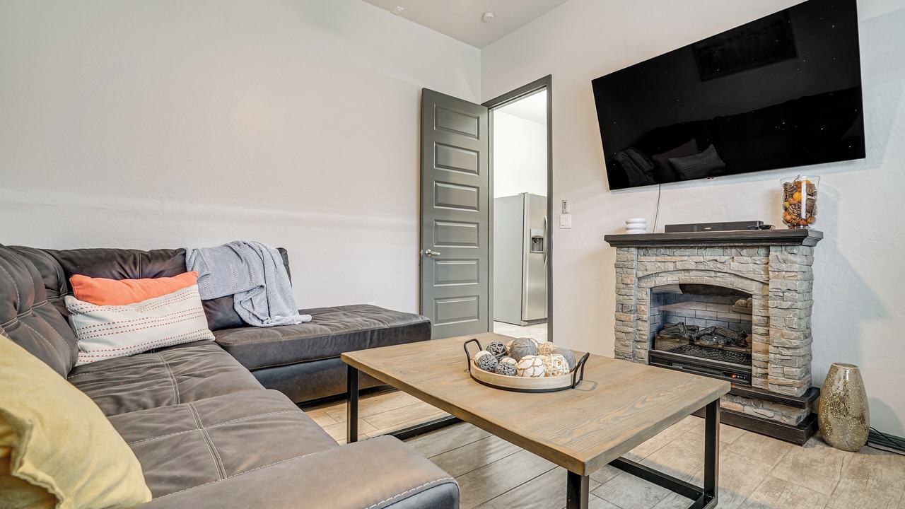 Photo of Livingroom in El Paso