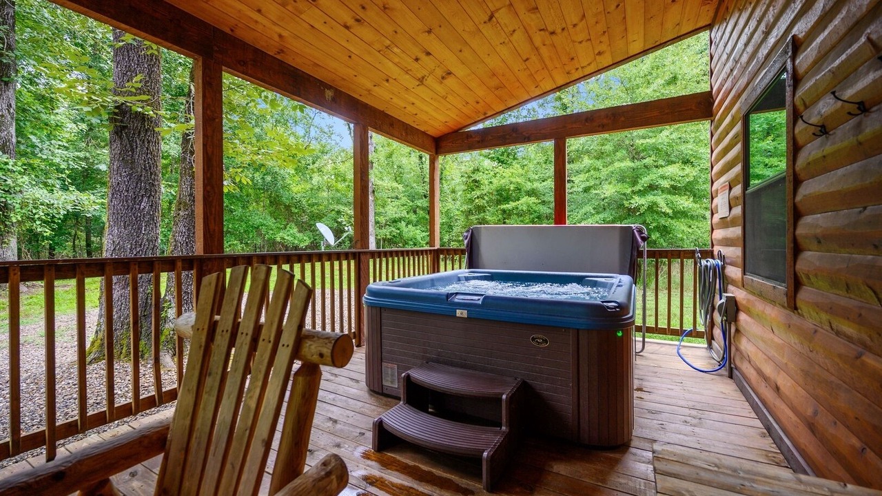 Photo of Patio Balcony in Hochatown
