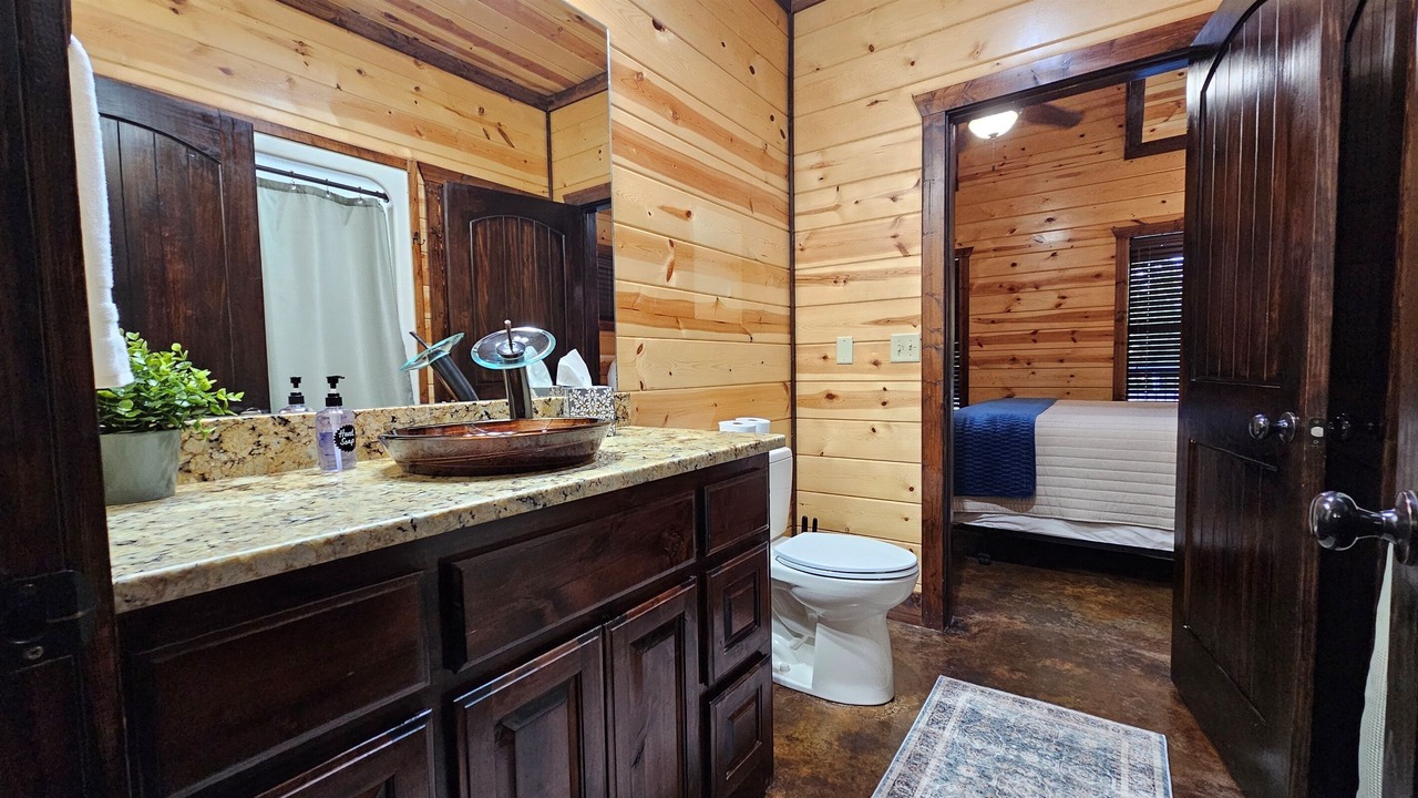 Photo of Bathroom in Hochatown