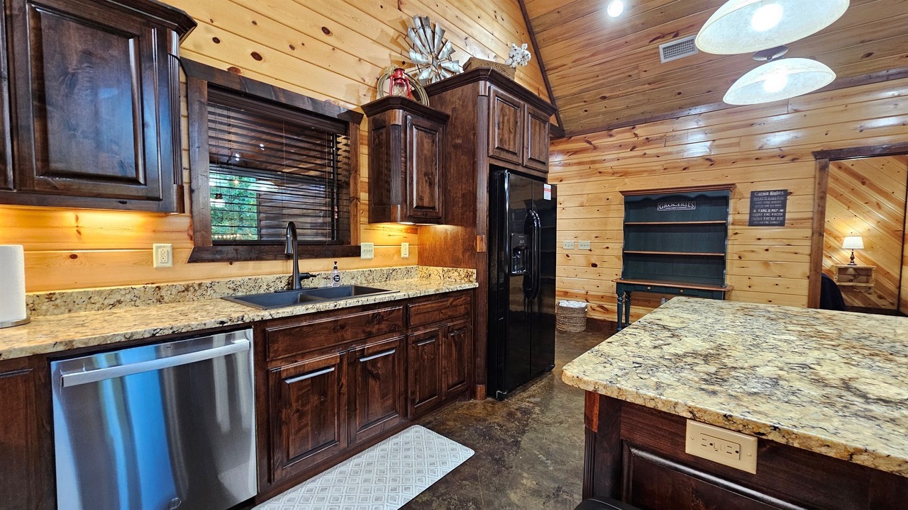 Photo of Kitchen in Hochatown