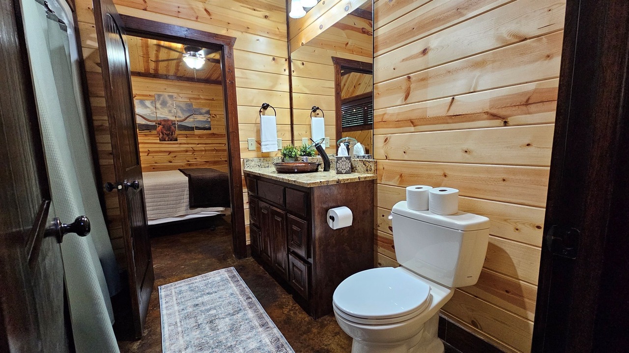 Photo of Bathroom in Hochatown