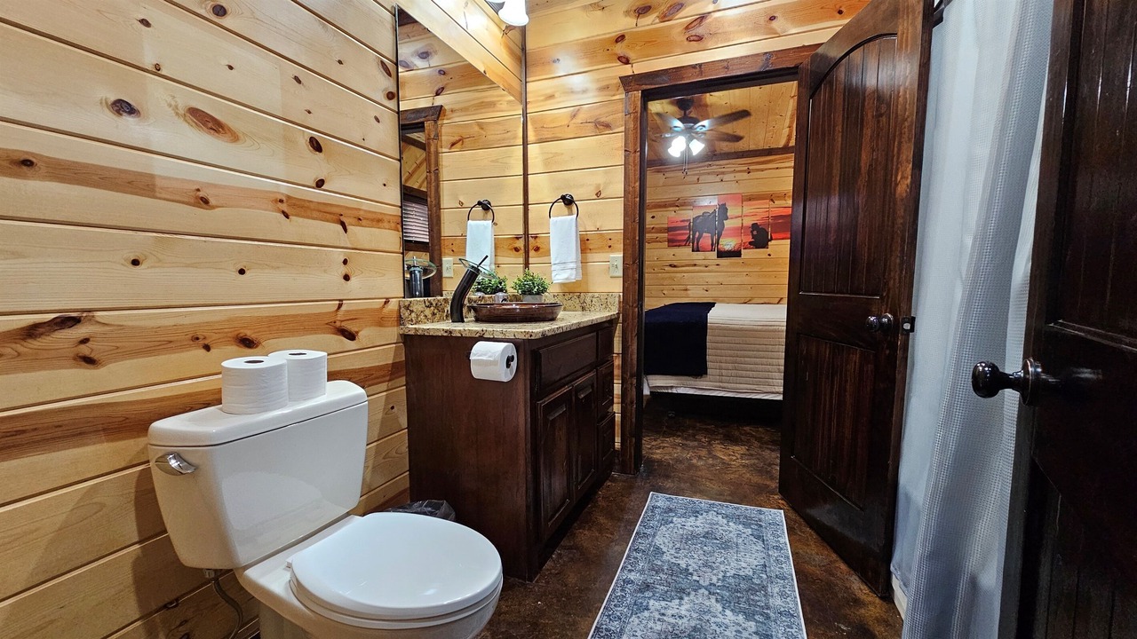 Photo of Bathroom in Hochatown