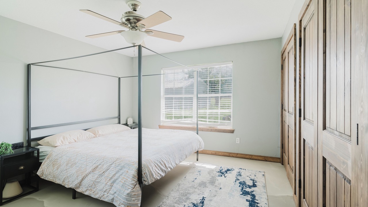 Photo of Bedroom in Wise County
