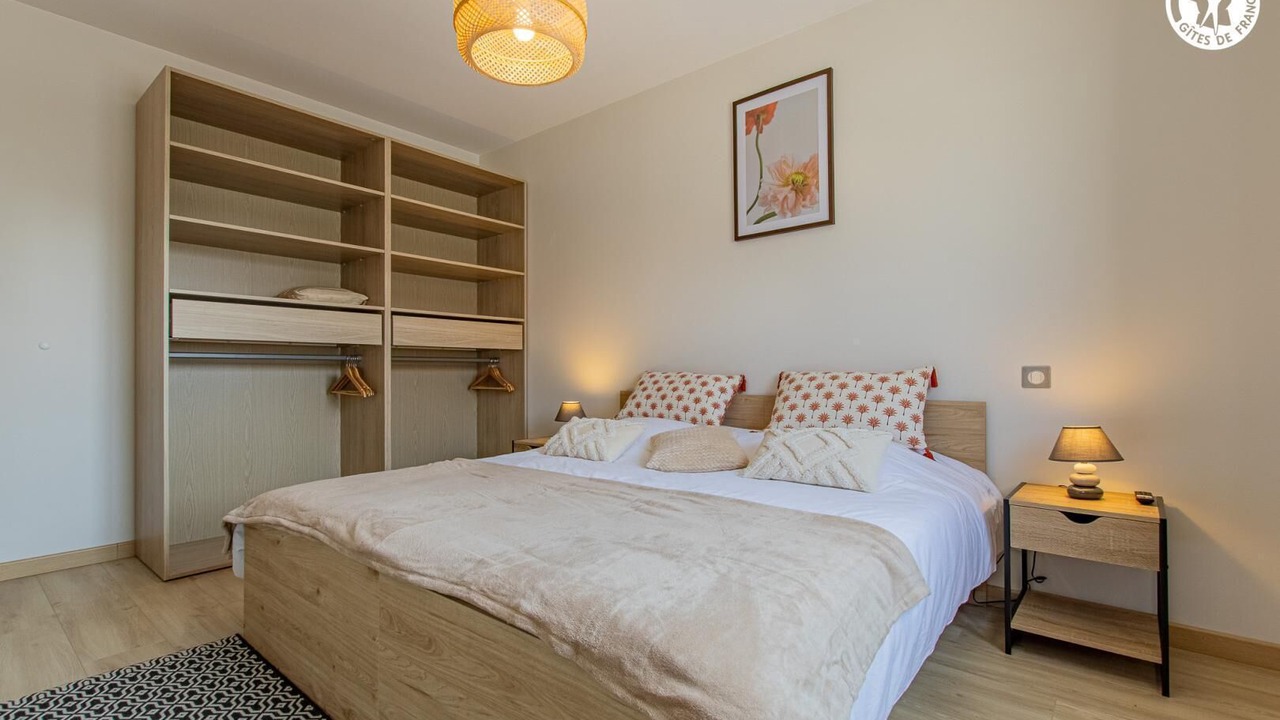 Photo of Bedroom in Creches-sur-Saone