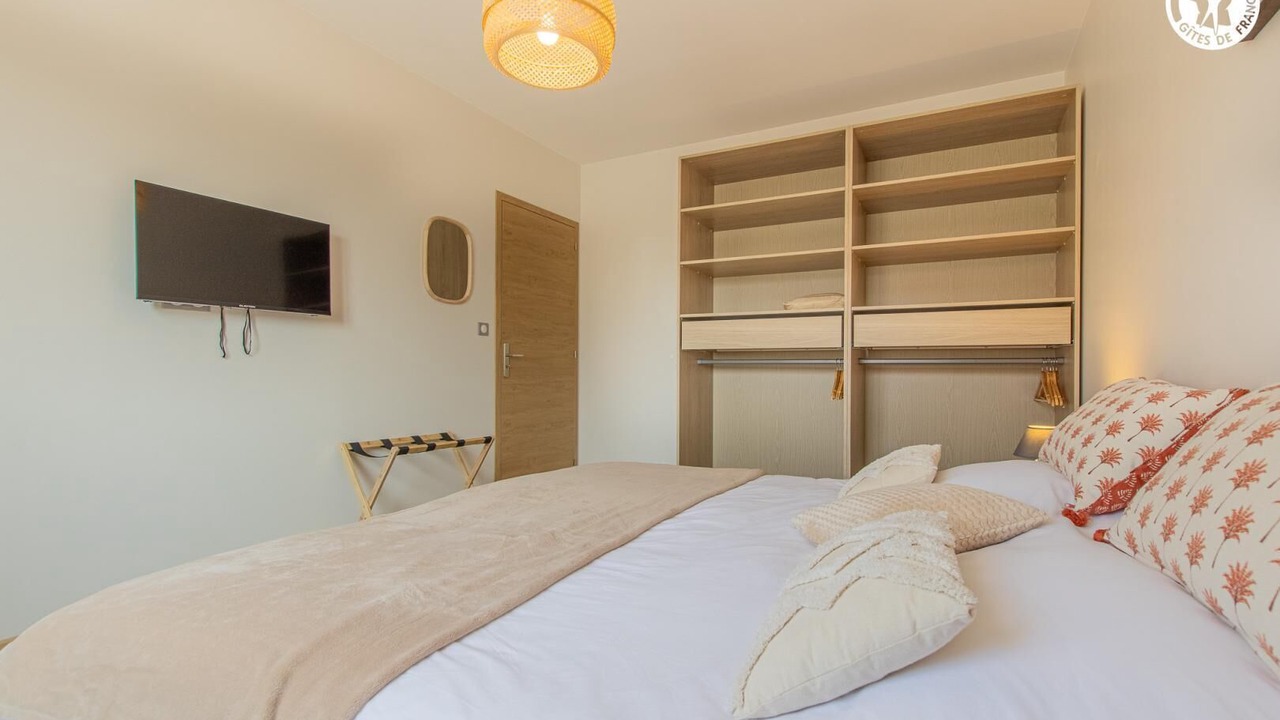 Photo of Bedroom in Creches-sur-Saone