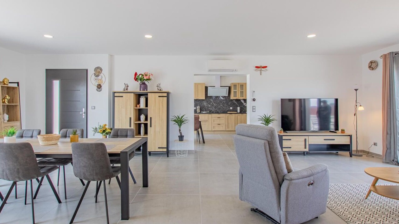 Photo of Others in Creches-sur-Saone