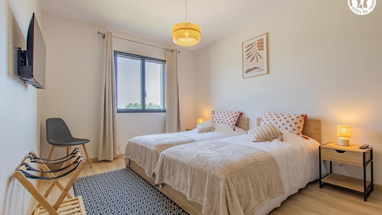 Photo of Bedroom in Creches-sur-Saone