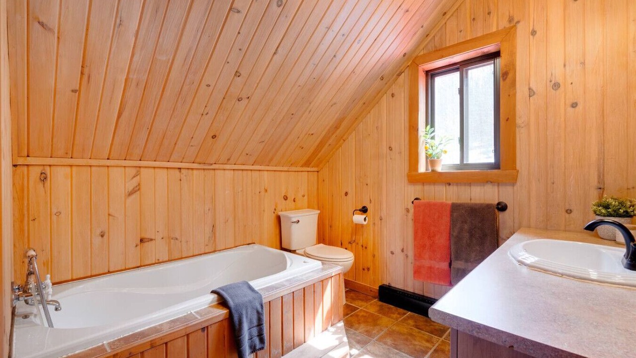 Photo of Bathroom in Amherst