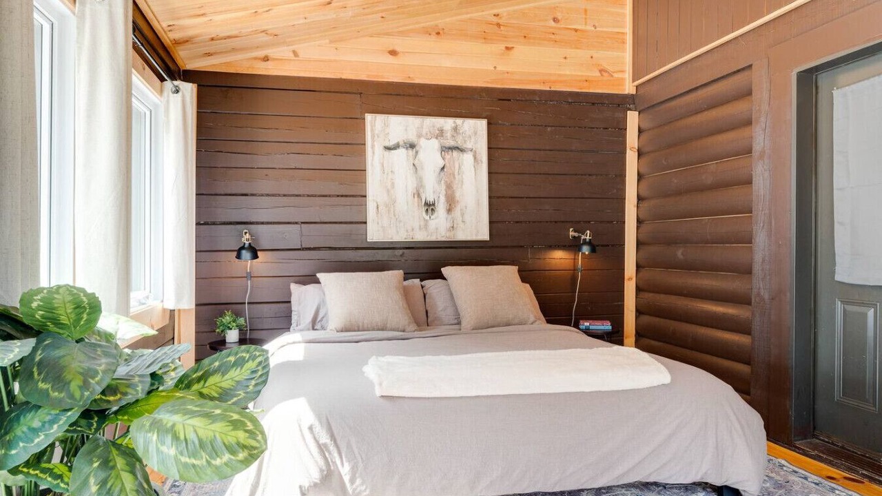 Photo of Bedroom in Amherst