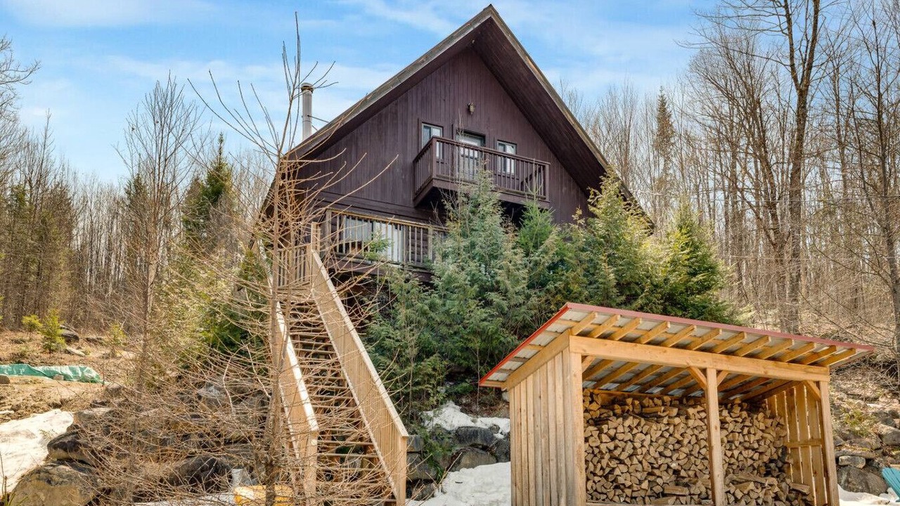 Photo of Outdoor in Amherst