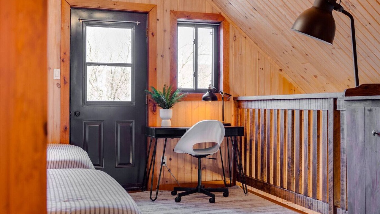 Photo of Bedroom in Amherst