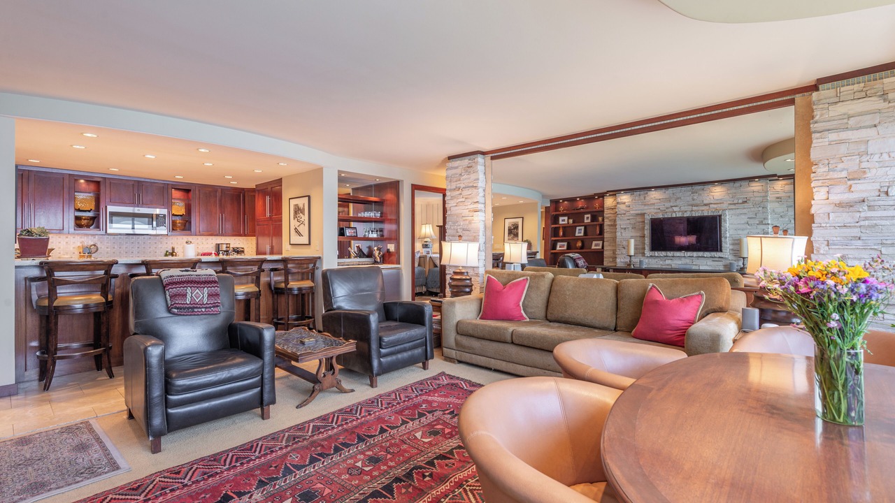 Photo of Livingroom in Brockway