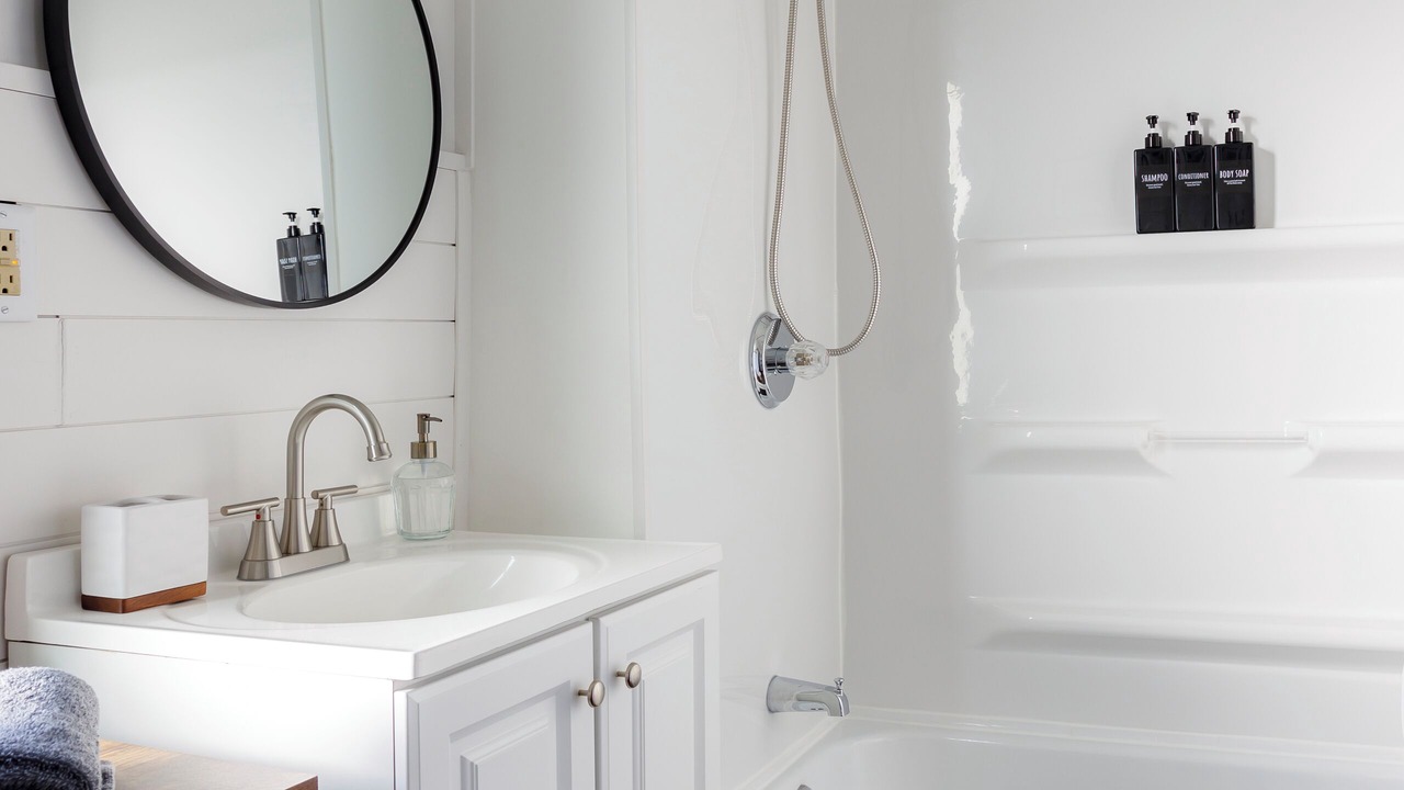 Photo of Bathroom in Lockport