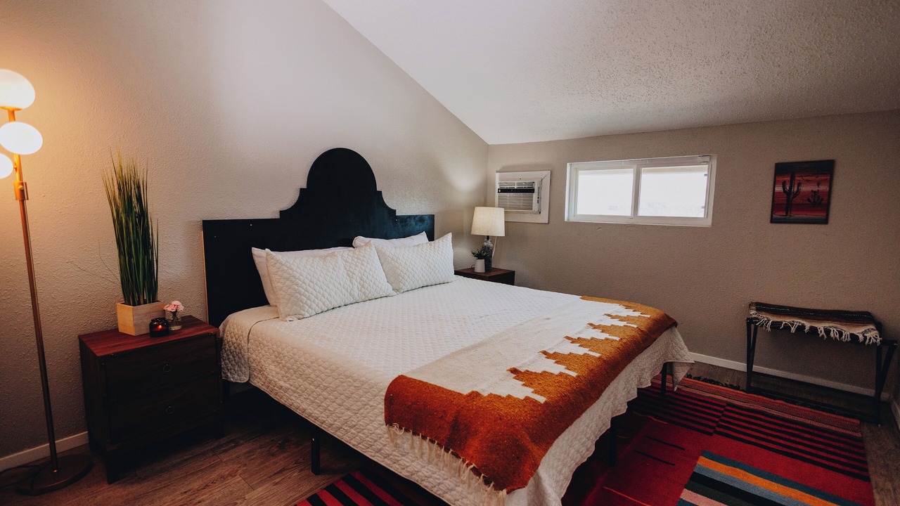 Photo of Bedroom in Point Venture