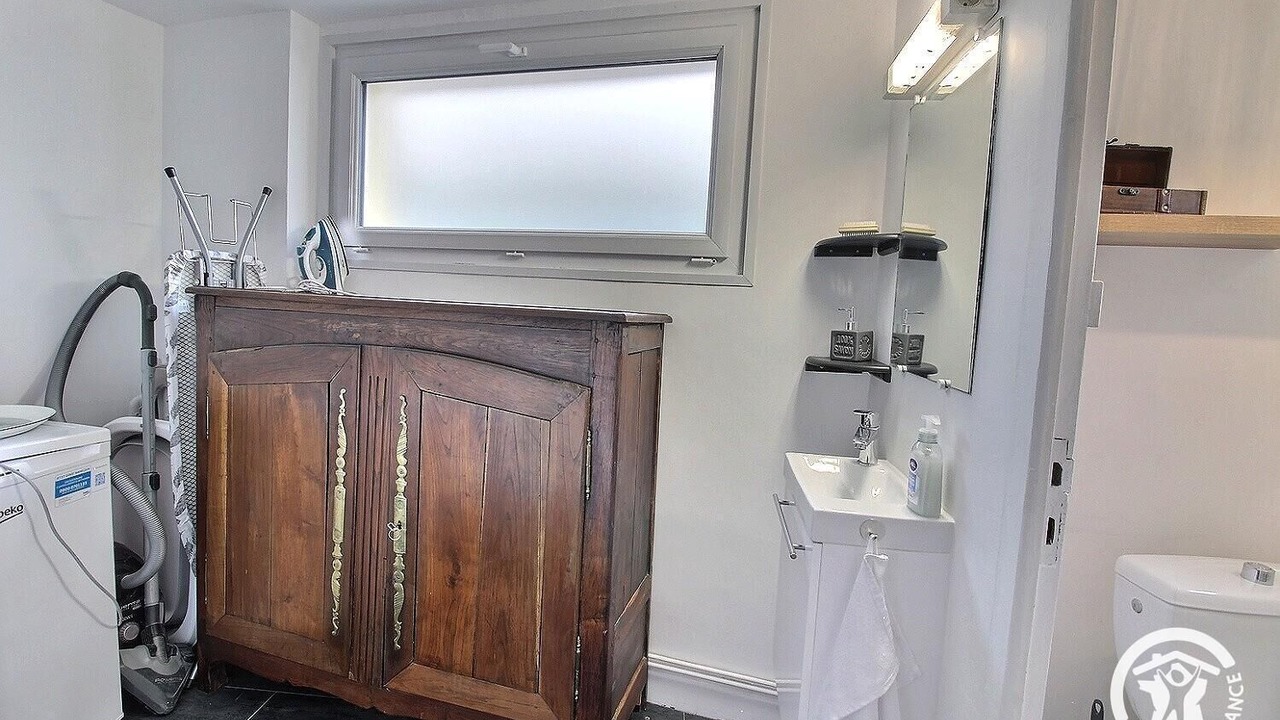 Photo of Bathroom in Goudelin