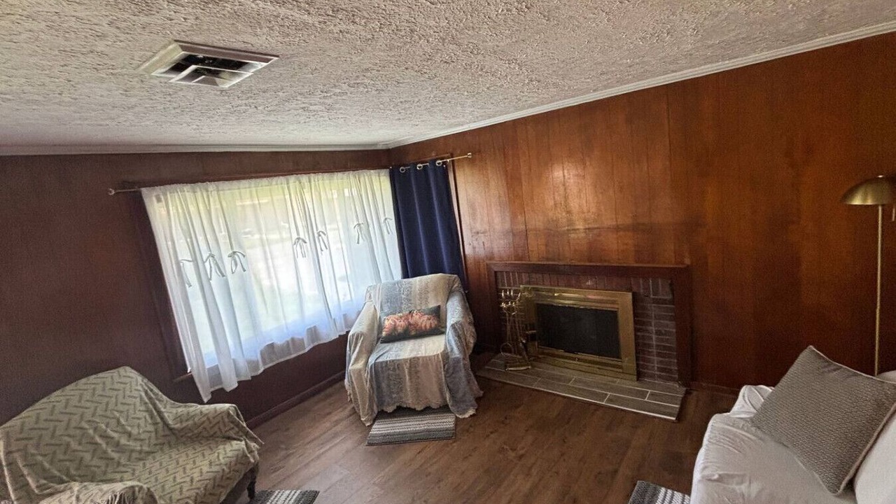 Photo of Livingroom in Middlesboro