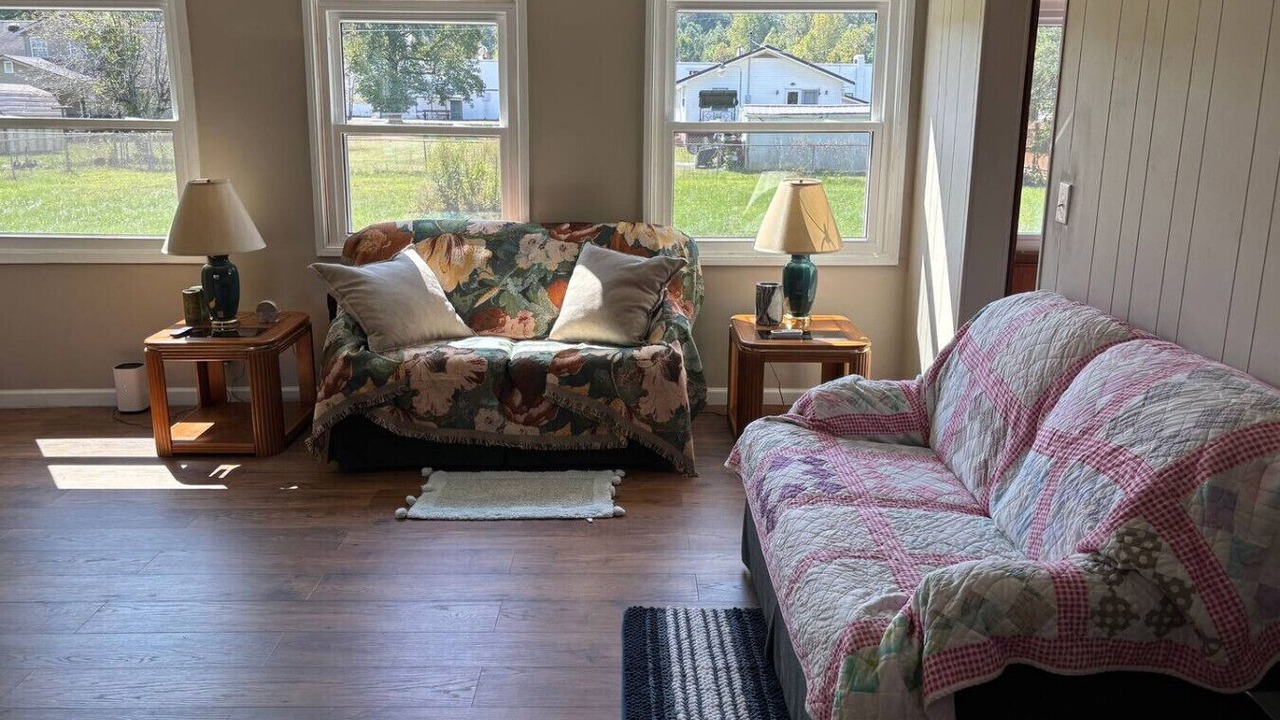 Photo of Livingroom in Middlesboro
