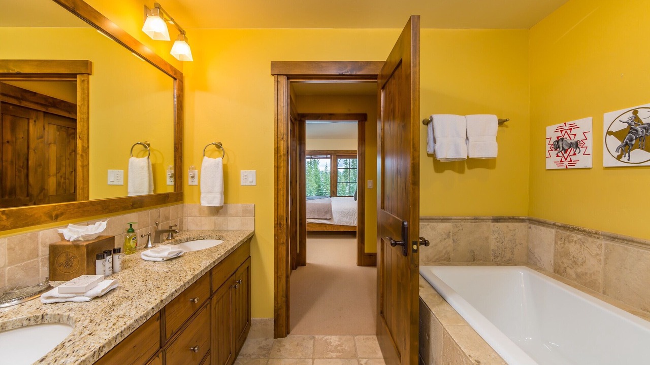 Photo of Bathroom in Spanish Peaks