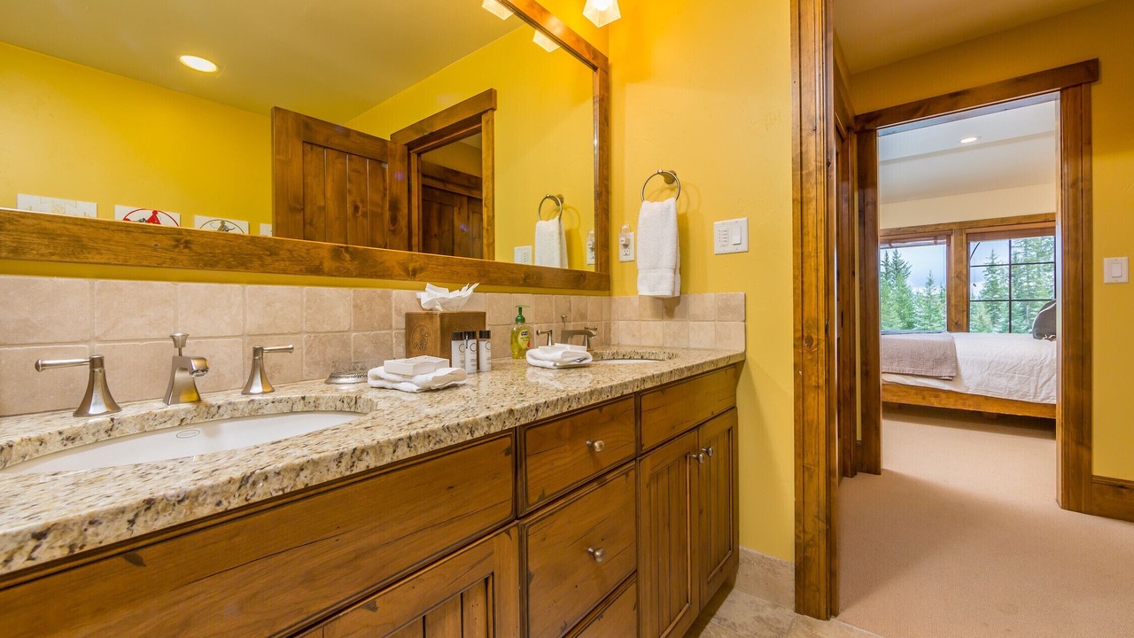 Photo of Bathroom in Spanish Peaks