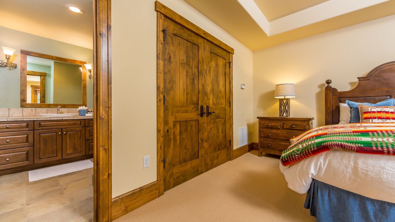 Photo of Bedroom in Spanish Peaks