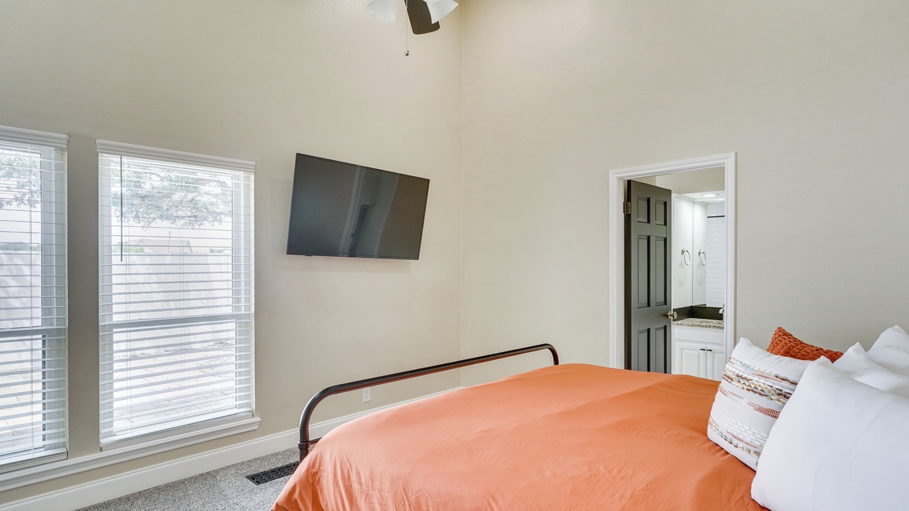 Photo of Bedroom in Midland