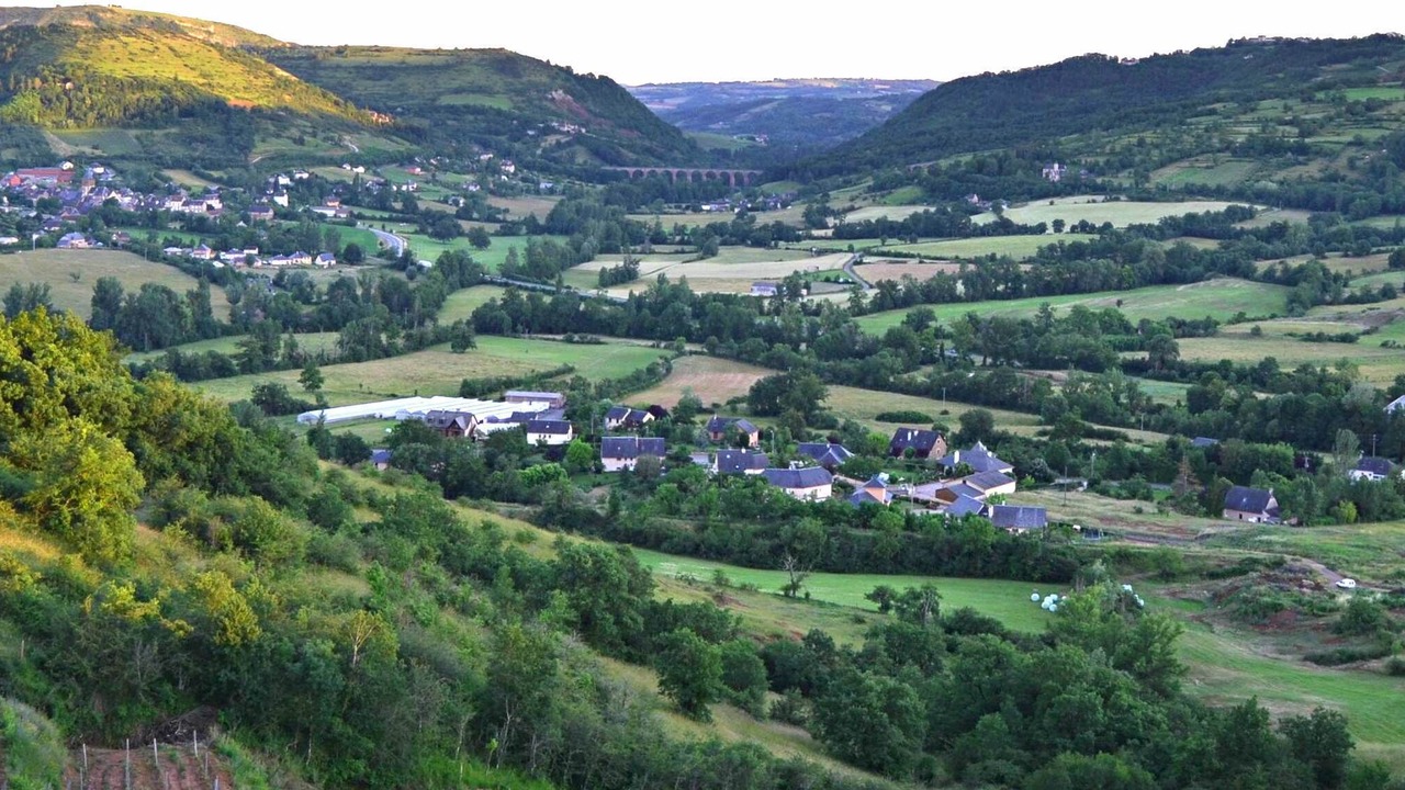 Photo of Others in Valady