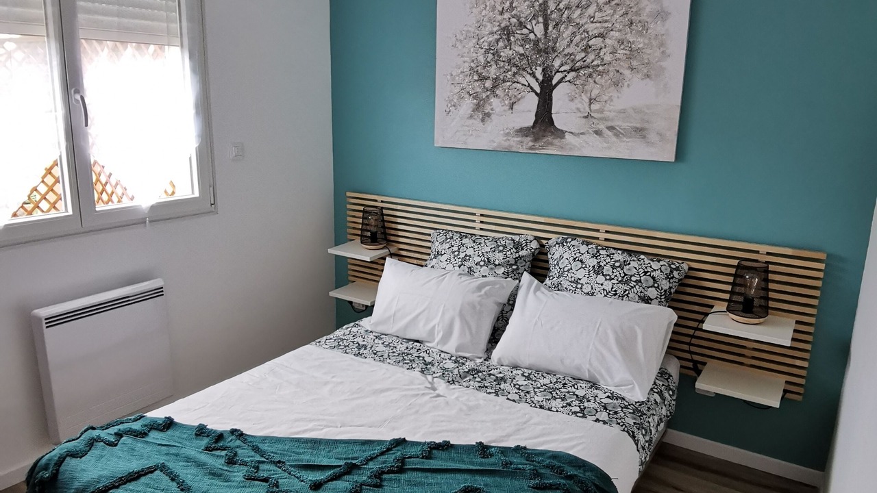 Photo of Bedroom in Valady