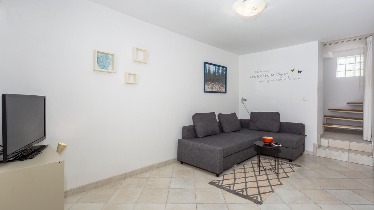 Photo of Bedroom in Gabonjin