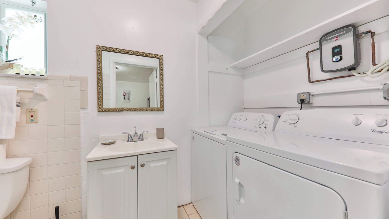 Photo of Bathroom in Highland Garden