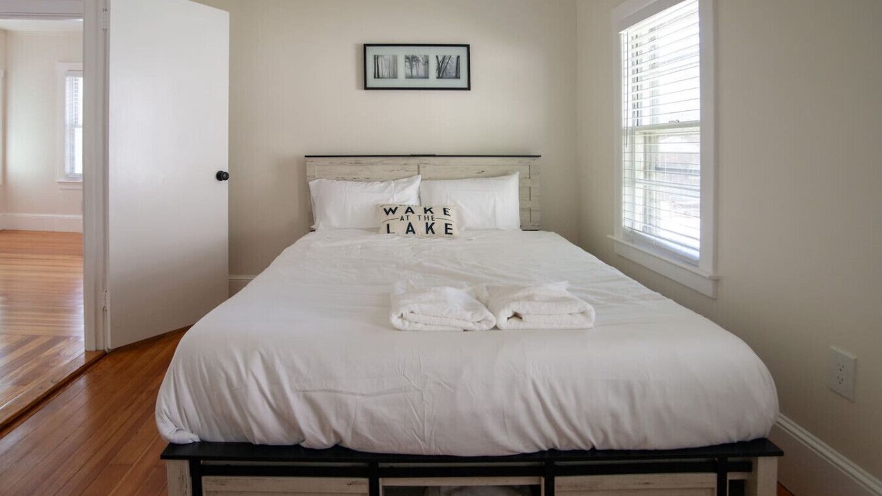 Photo of Bedroom in Billerica
