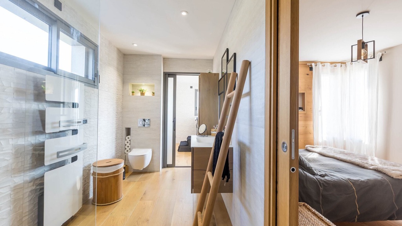 Photo of Bathroom in Saint-Corneille