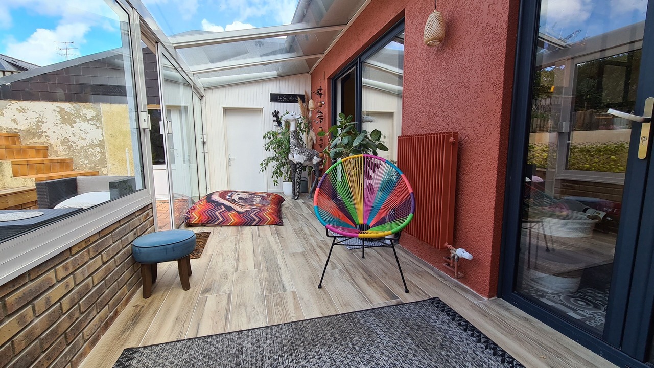 Photo of Patio Balcony in La Madeleine-Bellevue
