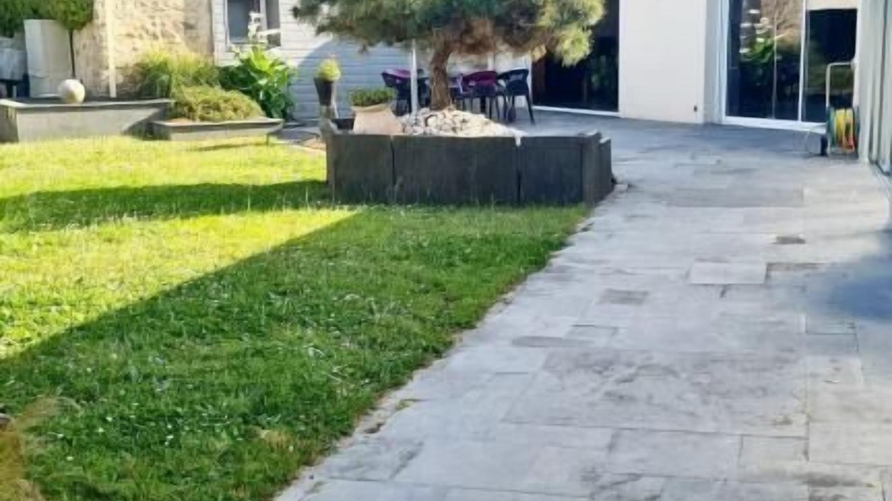 Photo of Outdoor in Aigrefeuille-sur-Maine