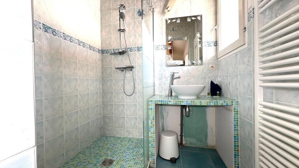Photo of Bathroom in Fabregues