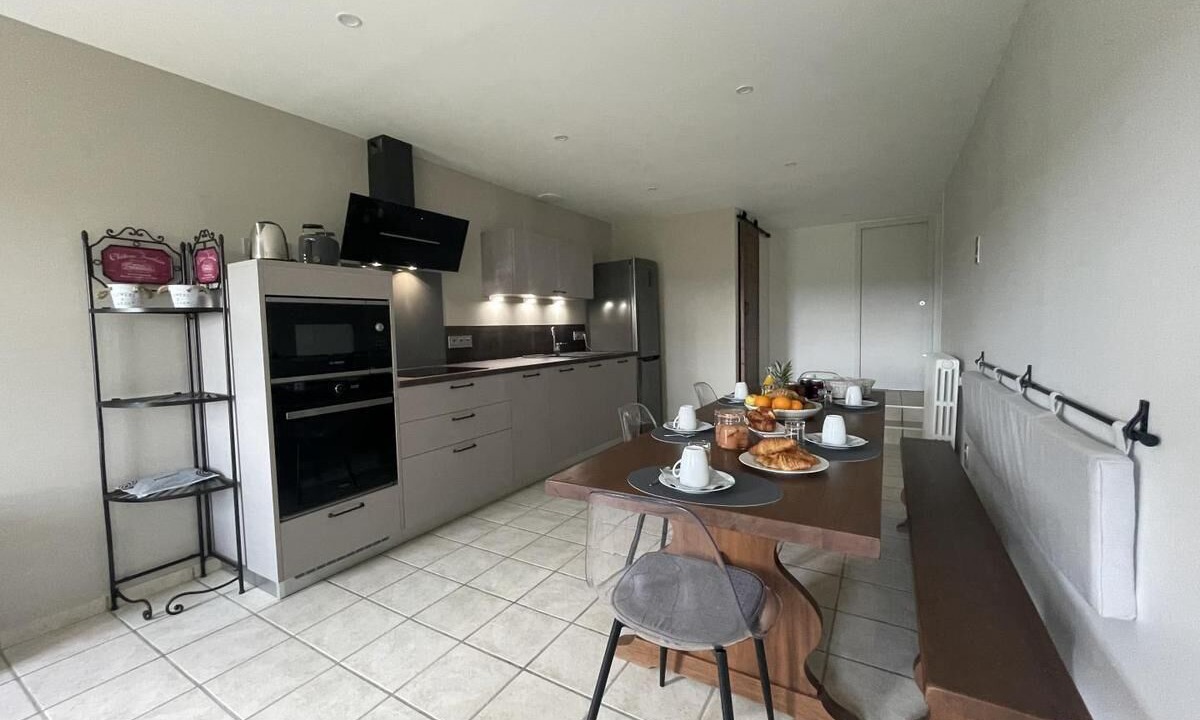 Photo of Others in Vernusse