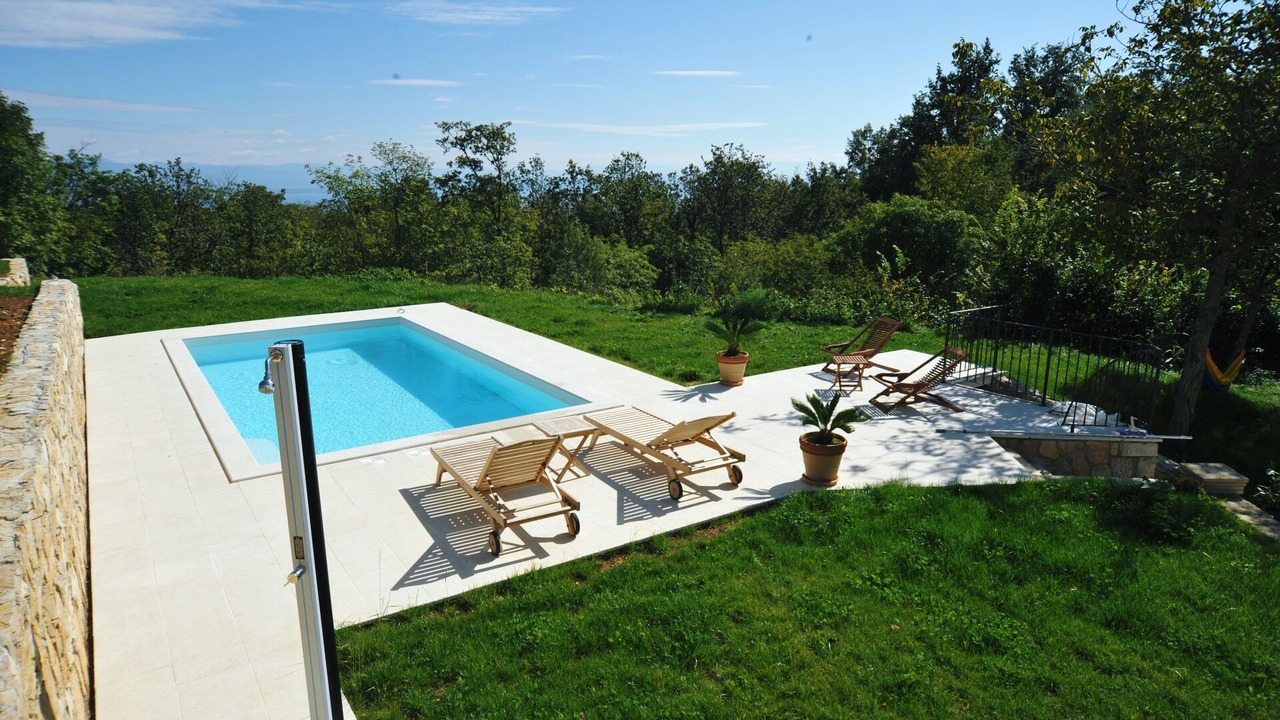 Photo of Outdoor in Sucici