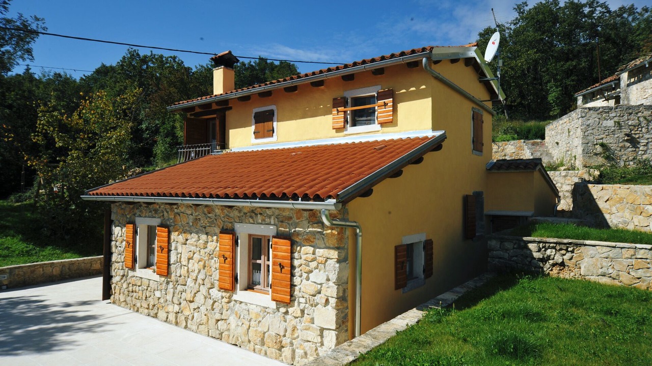 Photo of Outdoor in Sucici