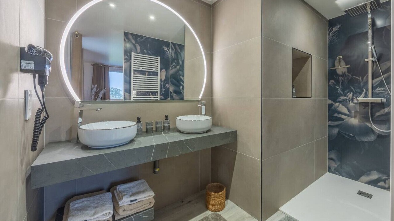 Photo of Bathroom in Clecy