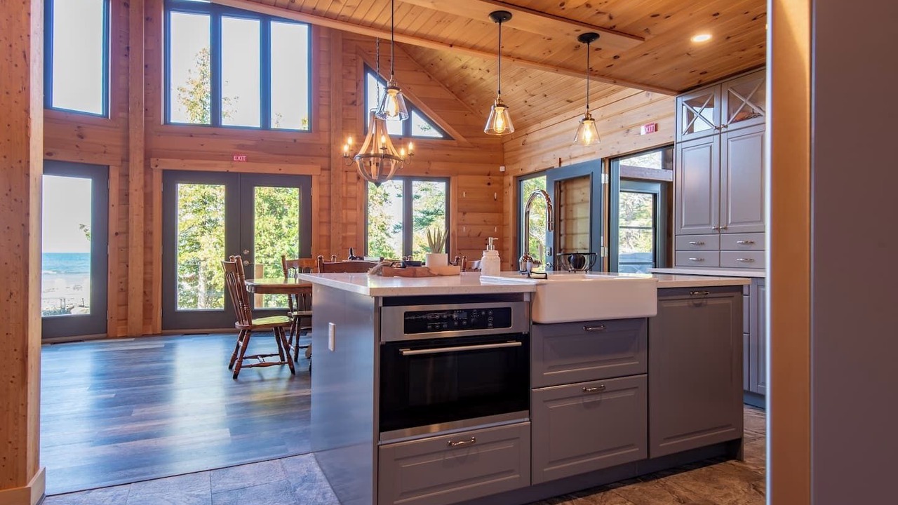 Photo of Kitchen in Colpoys Bay