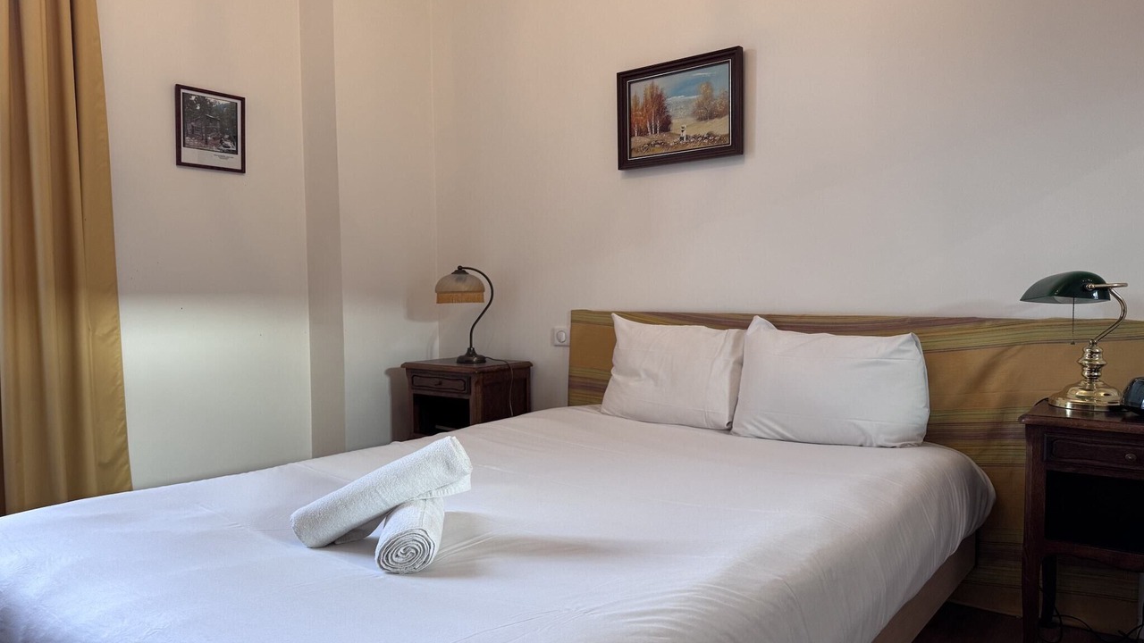 Photo of Others in Bollee