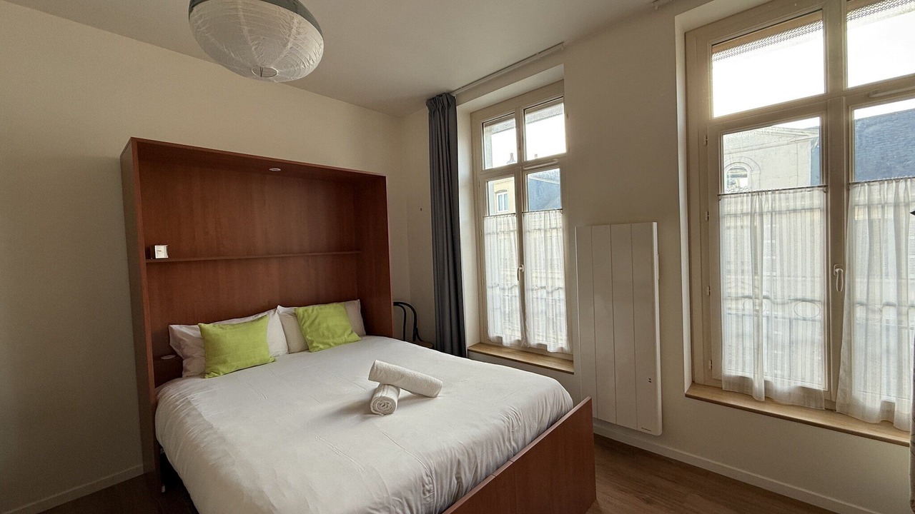 Photo of Others in Bollee