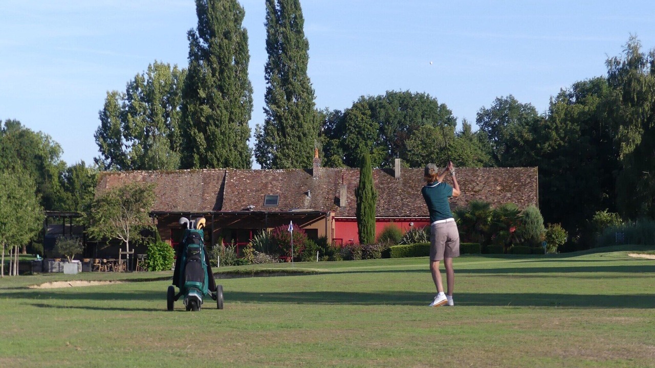 Photo of Others in Saint-Pavace
