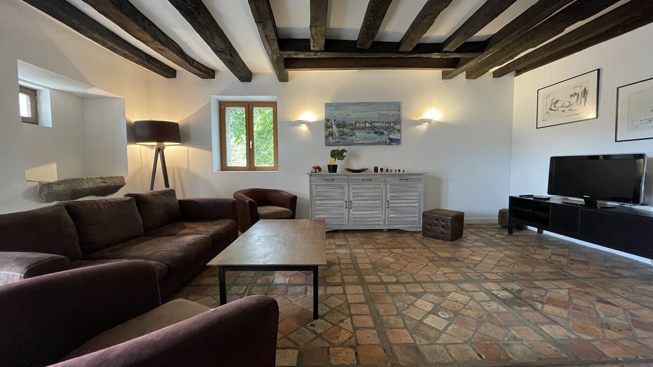 Photo of Livingroom in Thoree-les-Pins